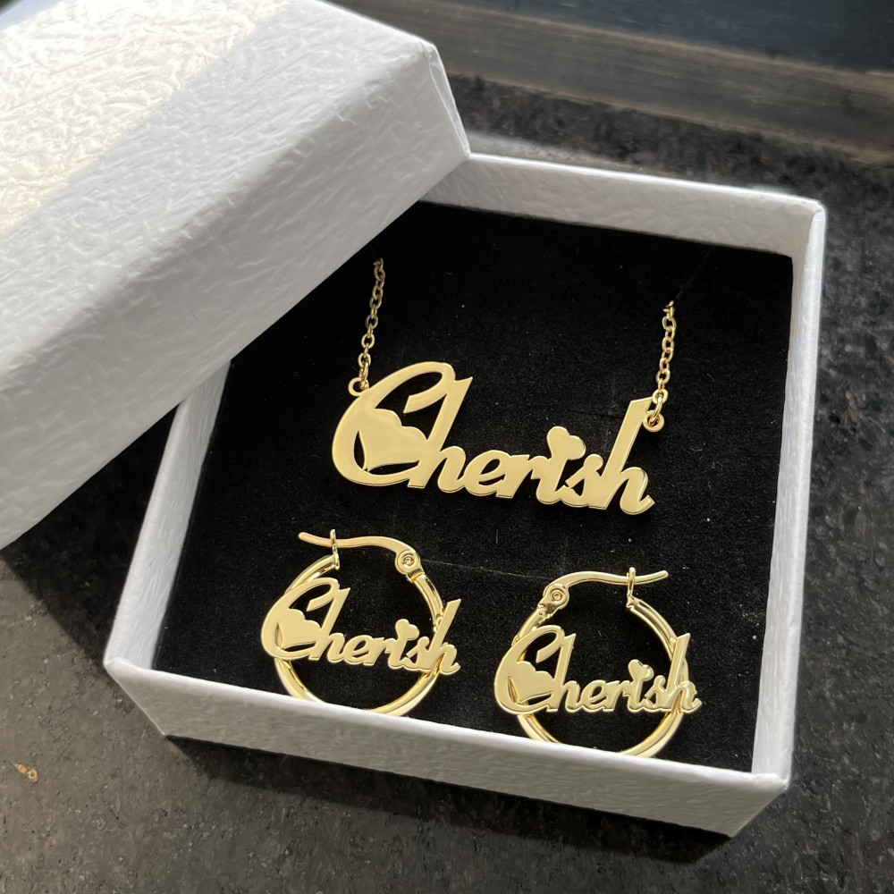 Duoying-子供のためのカスタムイヤリングジュエリーセッ - Engraved Name Necklace のレビューと価格