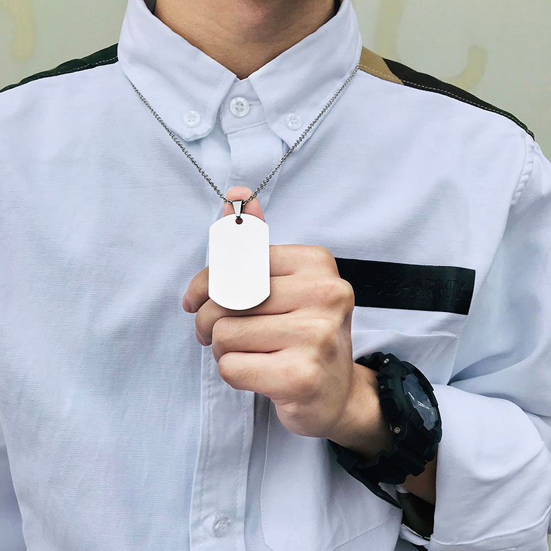 悪魔が来るときの最も暗い時間のvnox男性のための兄弟犬のタ - Mens Dog Tag Necklace のレビューと価格