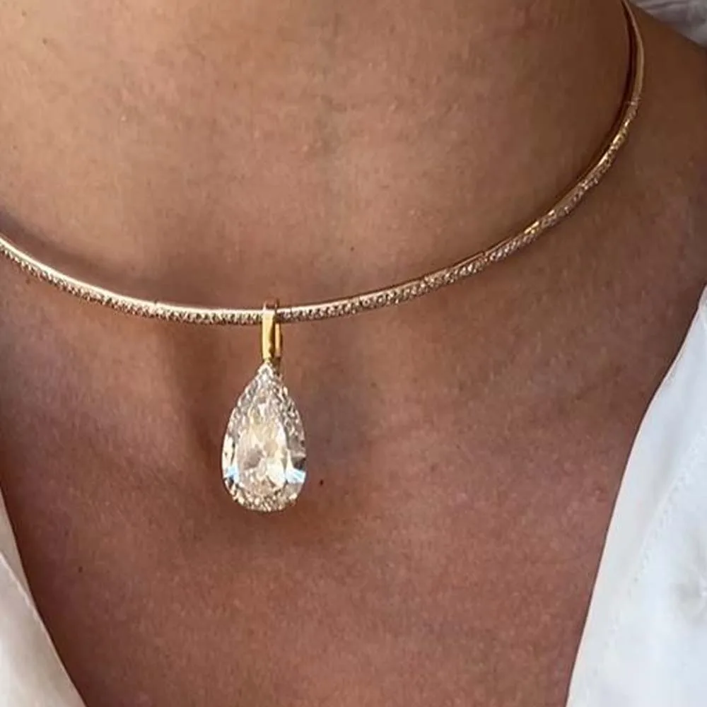 Stonefans ウォータードロップペンダントチョーカーネ - Crystal Choker Necklace のレビューと価格