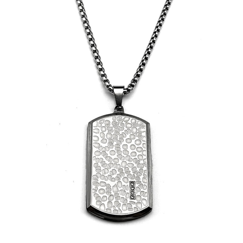 レトロなステンレス鋼の不規則なパターンのドッグタグペンダント - Mens Dog Tag Necklace のレビューと価格