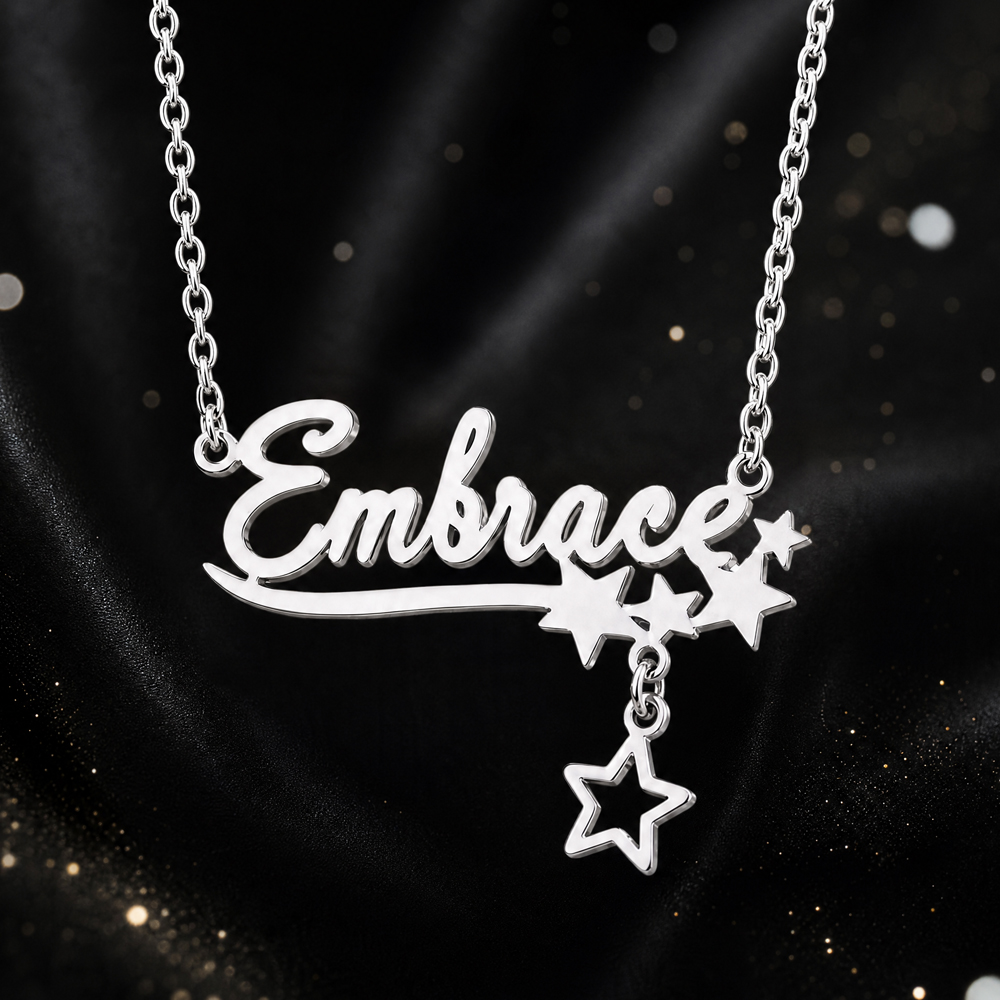 カスタム蝶名ネックレス女性のためのステンレス鋼チョーカーネッ - Engraved Name Necklace のレビューと価格