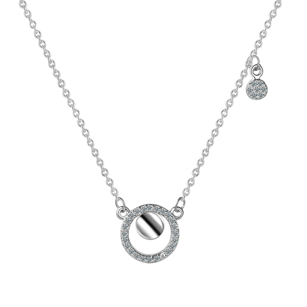 女性用シミュレートモアサナイトネックレス S925スターリン - Crystal Choker Necklace のレビューと価格
